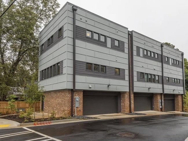 property at 615 King Arnold St