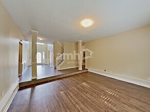 2750 Elkmont Rdg SW in Atlanta, GA - Foto de edificio - Building Photo