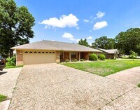 3101 Brooken Hill Dr