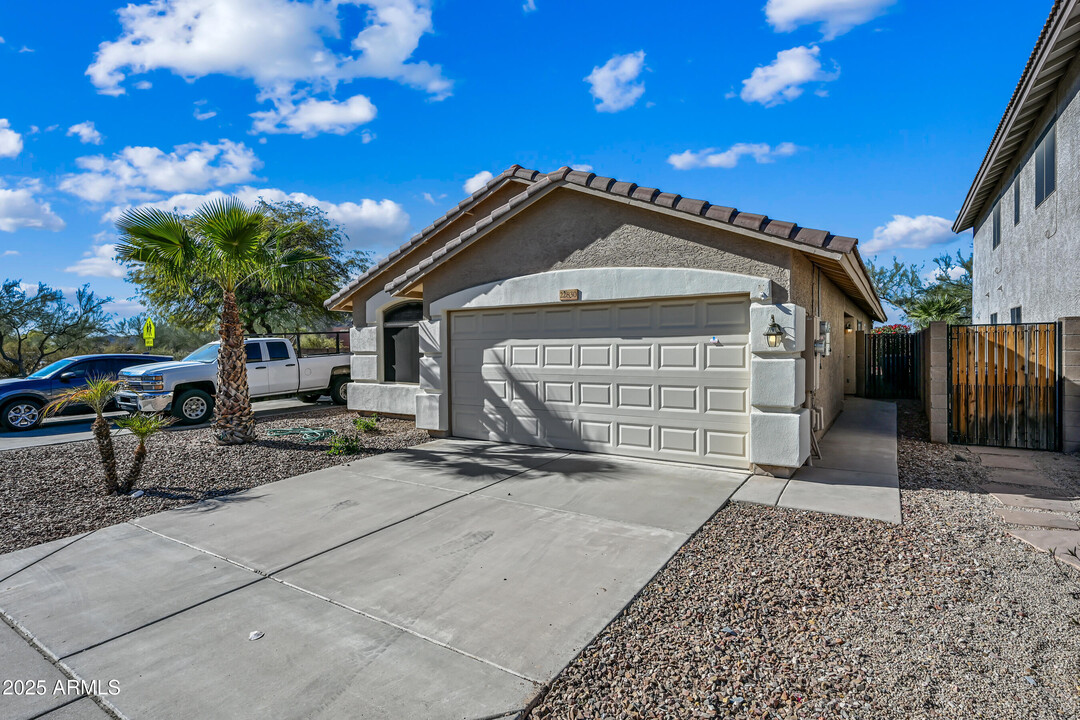 22830 N 24th St in Phoenix, AZ - Building Photo