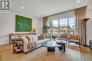 193 Perth Ave in Toronto, ON - Building Photo