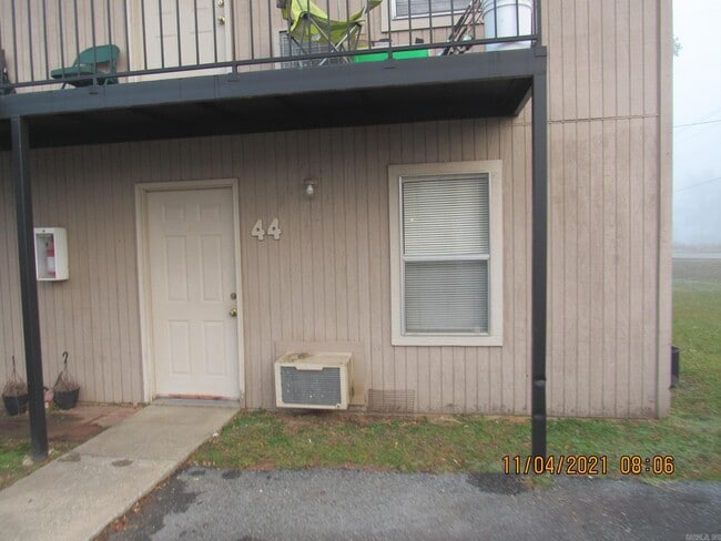 property at 1313 McNutt Rd