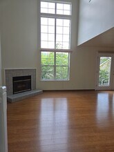 484 Lori Ln in Ashland, OR - Building Photo - Building Photo