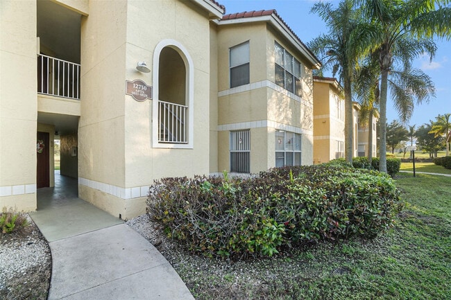 12730 Vista Isles Dr in Sunrise, FL - Building Photo - Building Photo
