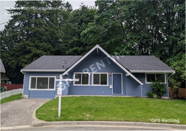 property at 16420 NE 96th Pl