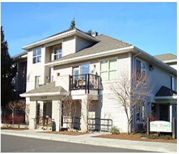 Pine Point Apartments in Portland, OR - Building Photo