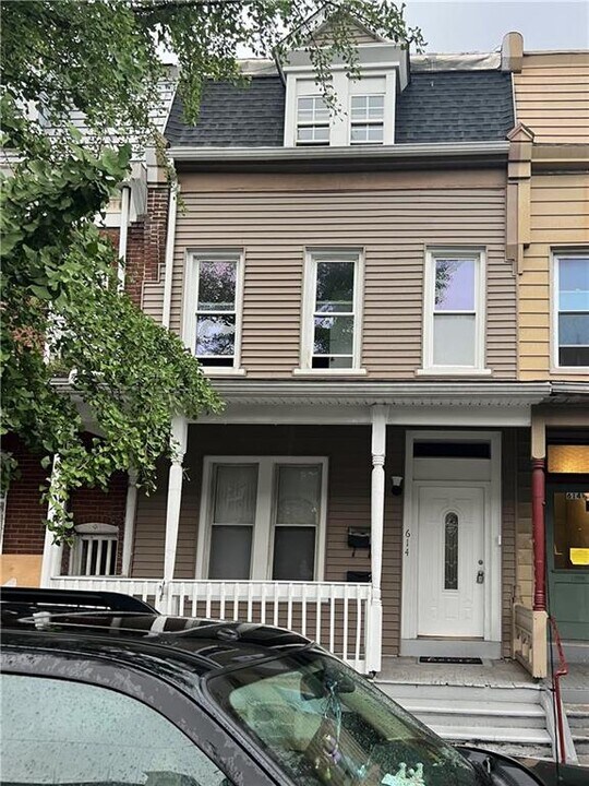614 N Eighth St-Unit -2 in Allentown, PA - Building Photo
