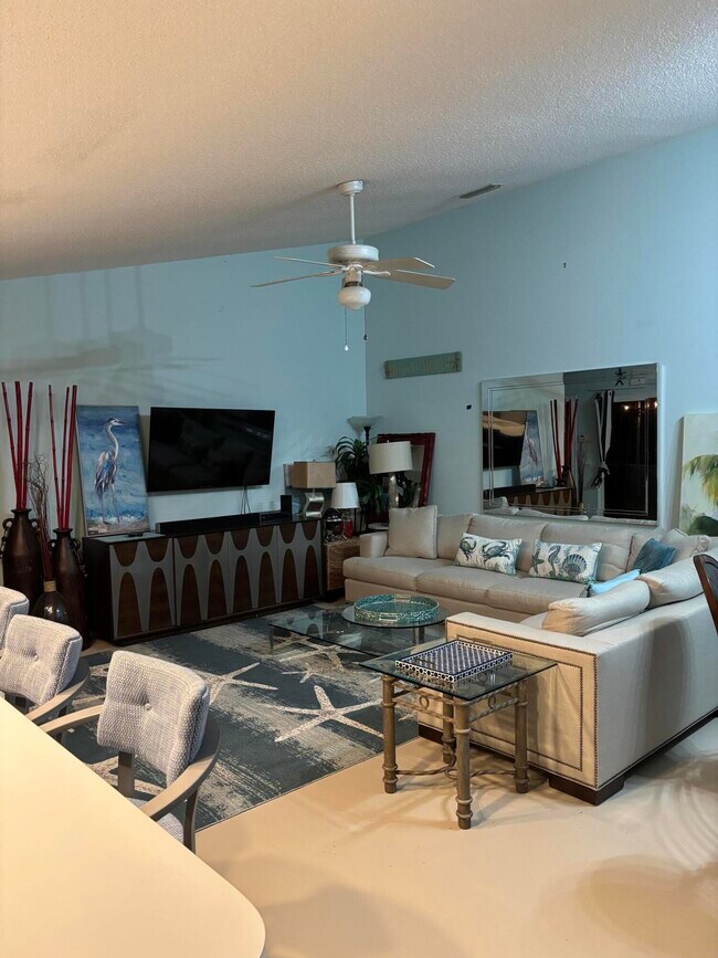 7104 Geminata Oak Ct in Palm Beach Gardens, FL - Building Photo - Building Photo