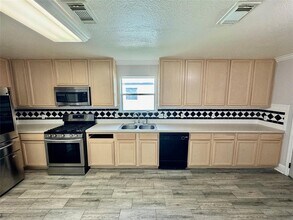 21355 Claretfield Ct in Humble, TX - Building Photo - Building Photo