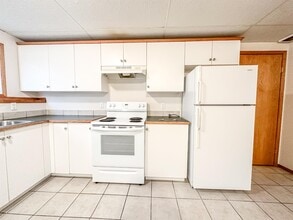 5120-5142 Street in Olds, AB - Building Photo - Building Photo
