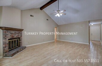 11501 Cedar Springs Rd in Little Rock, AR - Building Photo - Building Photo
