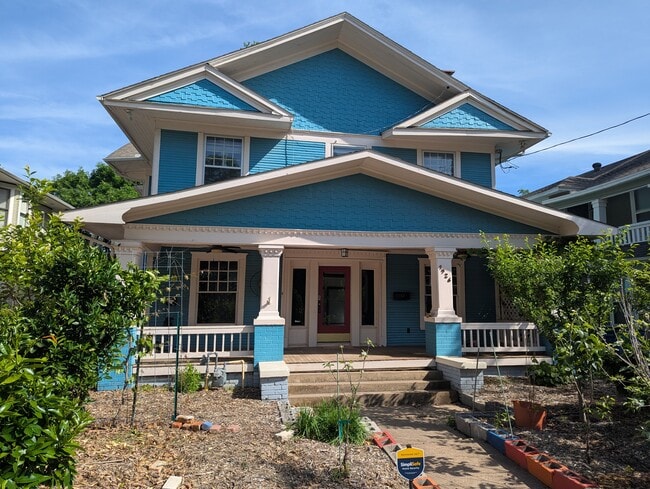 property at 4526 Reiger Ave