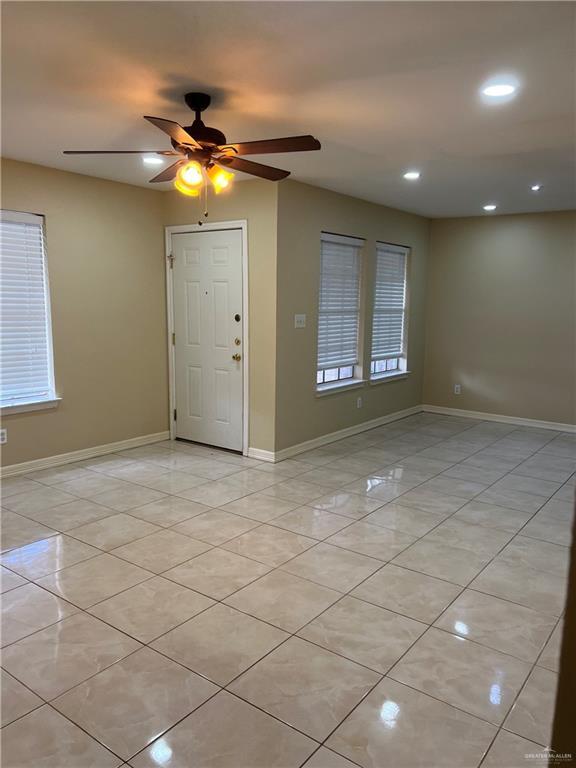 17 Grayson Ave in McAllen, TX - Building Photo - Building Photo