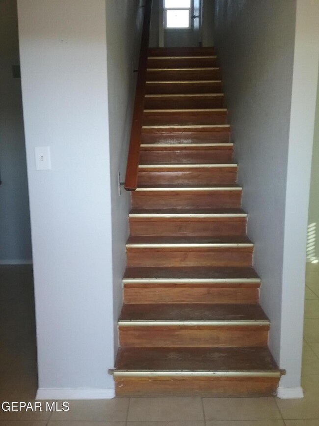 5804 Dearborne Dr in El Paso, TX - Building Photo - Building Photo