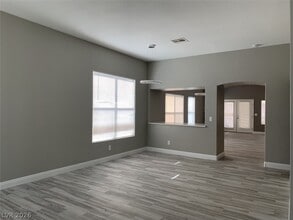 7936 Nookfield Dr in Las Vegas, NV - Building Photo - Building Photo