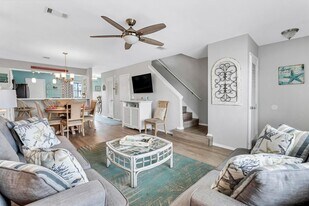 60 Sandprints Dr in Miramar Beach, FL - Building Photo