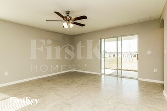 422 Earhart Dr in Davenport, FL - Building Photo - Building Photo