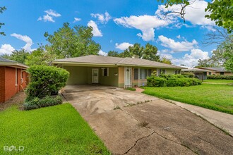 2003 Wakefield Ave in Bossier City, LA - Building Photo - Building Photo