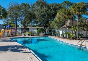 Amelia at Deerwood in Jacksonville, FL - Building Photo