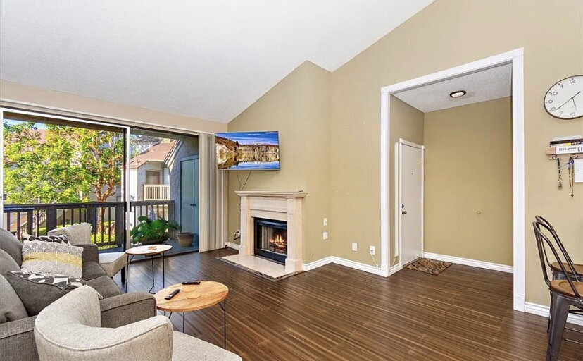 10591 Lakeside Dr S in Garden Grove, CA - Building Photo