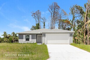 488 Adalia Terrace in Port Charlotte, FL - Building Photo