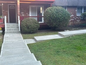 21 Crescent Dr in Thiells, NY - Building Photo - Building Photo