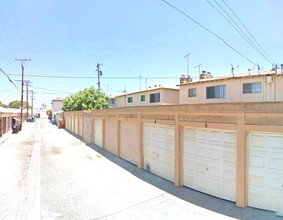 3548-3550 Brenton Ave in Lynwood, CA - Building Photo - Building Photo