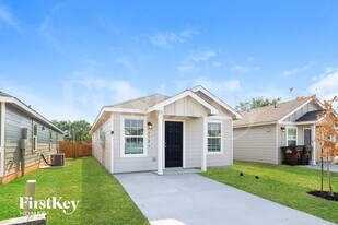 8323 Piedra Medina in San Antonio, TX - Building Photo