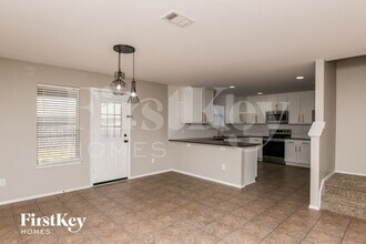 8825 Quarry Ridge Trail in Fort Worth, TX - Building Photo - Building Photo