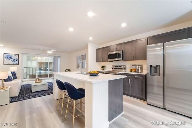 6858 Truffle Gray St in Las Vegas, NV - Building Photo - Building Photo
