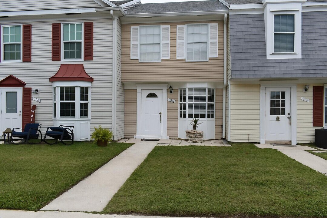 416 Georgian Park Dr in Jupiter, FL - Building Photo