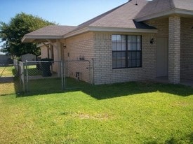 2103 Agate Dr in Killeen, TX - Building Photo
