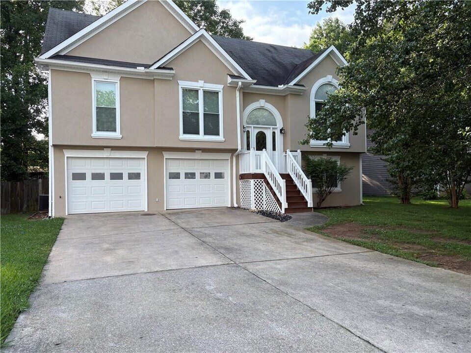4747 Julian Way in Acworth, GA - Building Photo
