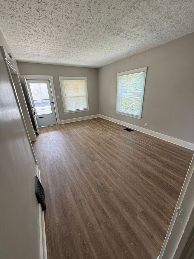 property at 21 S Dunlap Ave