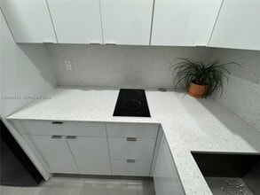 6335 N Miami Ave in Miami, FL - Building Photo - Building Photo