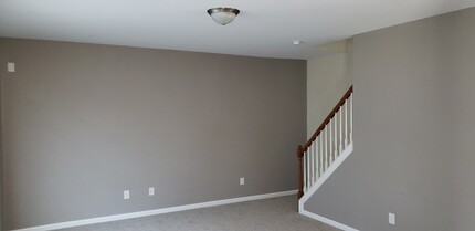 5509 Oakgate Dr in Greensboro, NC - Building Photo - Building Photo
