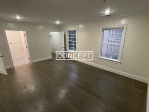 56 Cedar St, Unit 1 in Boston, MA - Building Photo - Building Photo