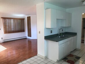 1531 Northview Dr in Anchorage, AK - Building Photo - Building Photo