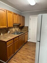 405 E Spruce St in Crowley, LA - Building Photo - Building Photo