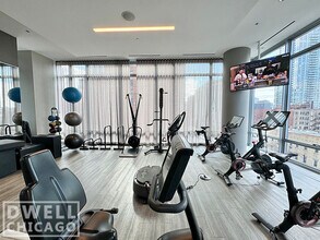 1212 N La Salle Dr in Chicago, IL - Building Photo - Building Photo