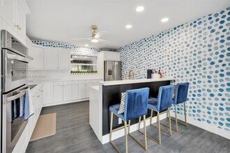 5830 NE 14th Rd in Fort Lauderdale, FL - Building Photo - Building Photo