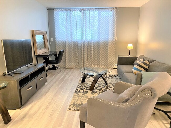 property at 10735-10735-127 127 St NW