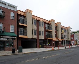 255 Broadway in Bayonne, NJ - Building Photo - Building Photo