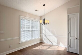 5101 Brittonwood Ct in Raleigh, NC - Foto de edificio - Building Photo