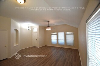 9713 Westmere Ln in Fort Worth, TX - Foto de edificio - Building Photo