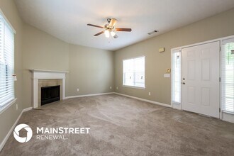 4064 Robin Cir in College Park, GA - Building Photo - Building Photo