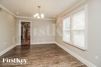 109 E Palmetto Ave in Howey In The Hills, FL - Building Photo - Building Photo