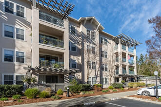 Waterford at Rossmoor in Walnut Creek, CA - Building Photo - Building Photo