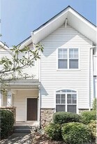 14914 Scothurst Ln in Charlotte, NC - Building Photo