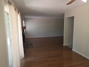 831 Paloma Ave in South Lake Tahoe, CA - Building Photo - Building Photo